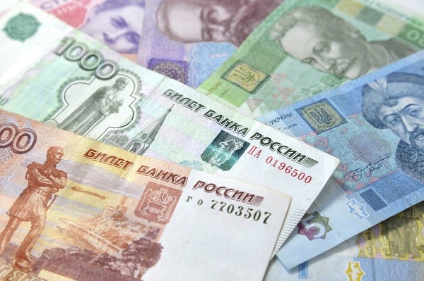 Russian and Ukrainian paper money