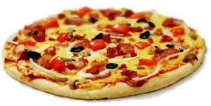 Пицца с овощамии, сыром и ветчиной